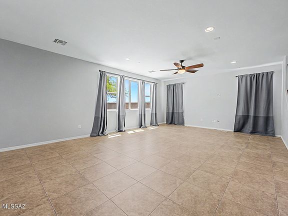 5th image of 574 S Desert Haven Rd
