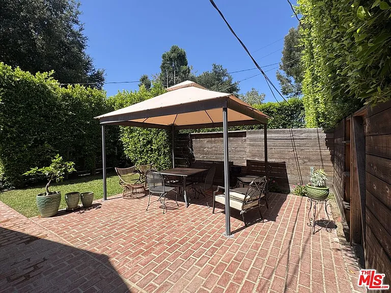 4535 Matilija Ave — Photo 13