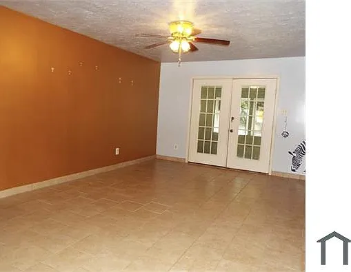 2402 Rambling Brook Dr — Photo 6