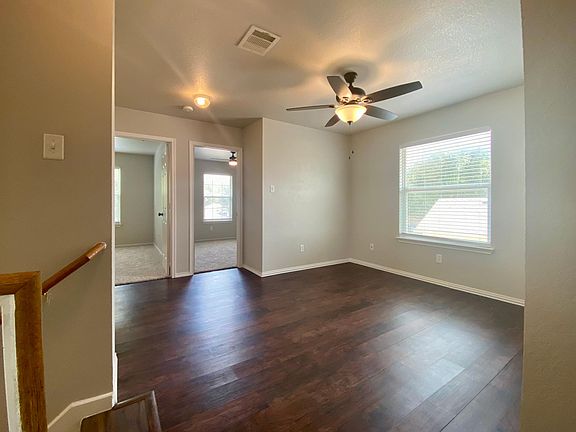 3rd image of 1428 Fort Lloyd Pl
