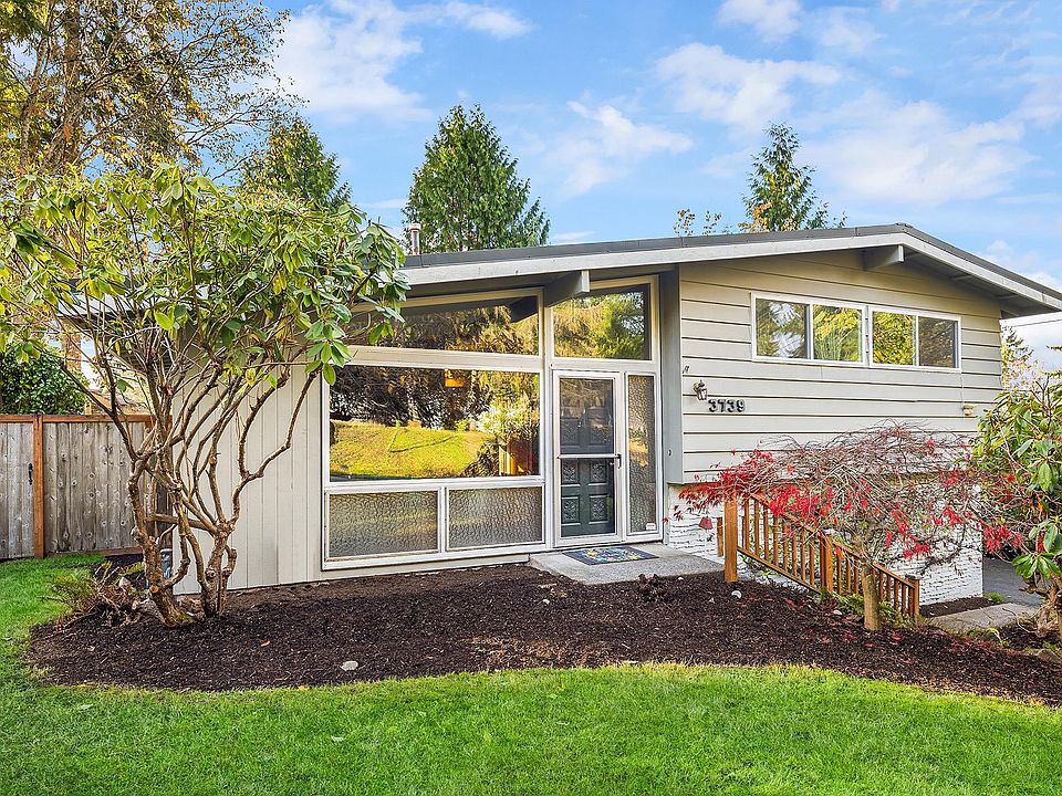 1st image of 3739A 139th Ave SE