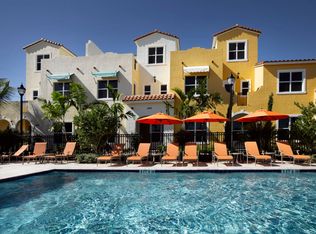 2000 N Flamingo Rd, Pembroke Pines, FL 33028