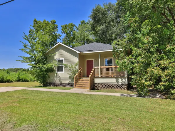 204 S 13th St, Conroe, TX 77301