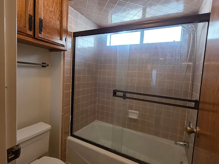 6901 Courtside Cir #3 — Photo 12