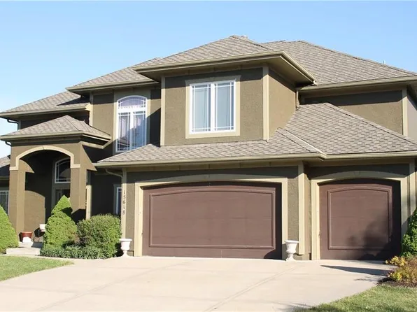 15618 S Hallet St, Olathe, KS 66062