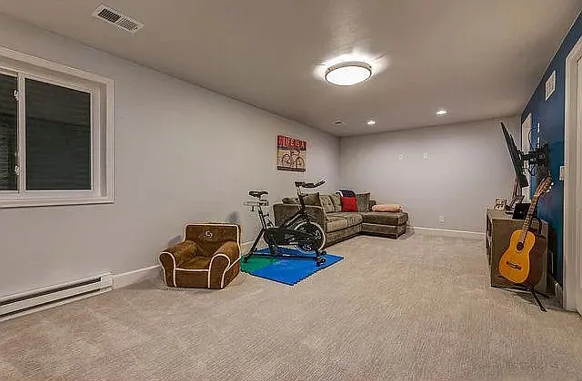 1601 Barnwood Dr — Photo 13