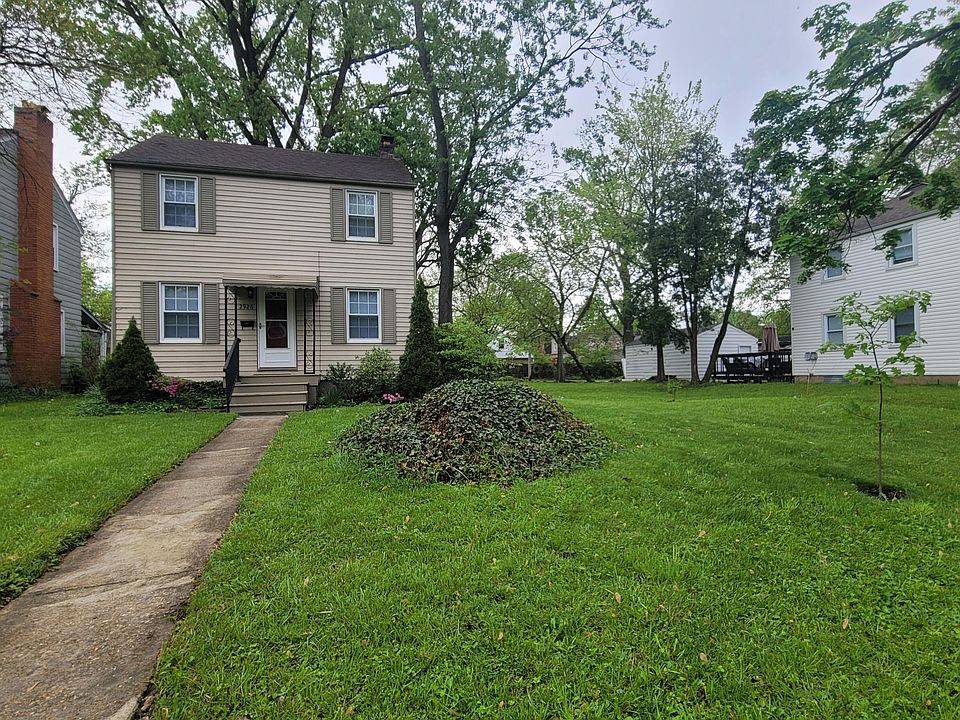 2nd image of 2922 Dresden St
