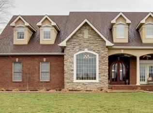 512 Pond Apple Rd, Clarksville, TN 37043