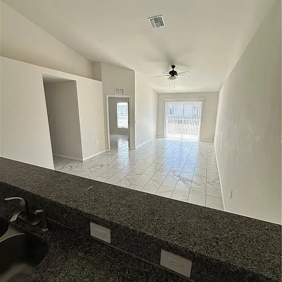 254 SW 3rd St #254 — Photo 14