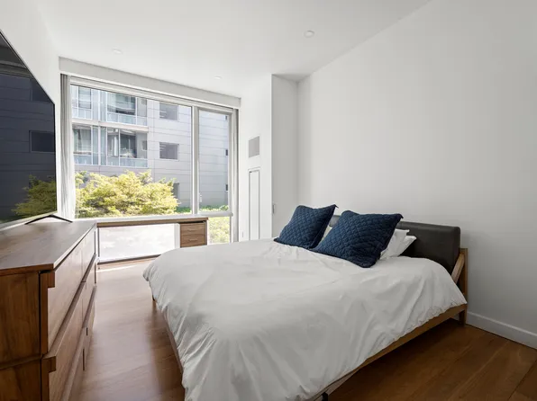 311 West Broadway image 9 of 13