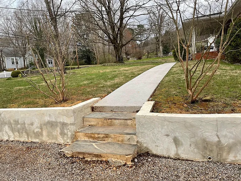 198 Culver St — Photo 2