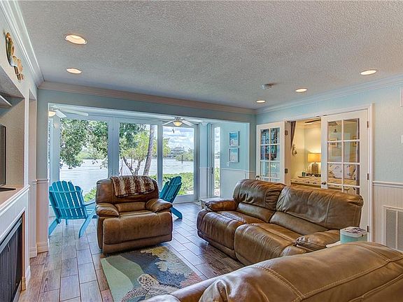 3rd image of 6023 E Peppertree Way #112