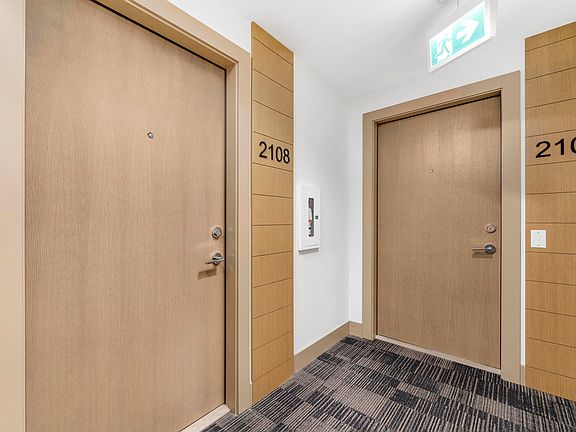4th image of 258 Nelsons Ct #2108
