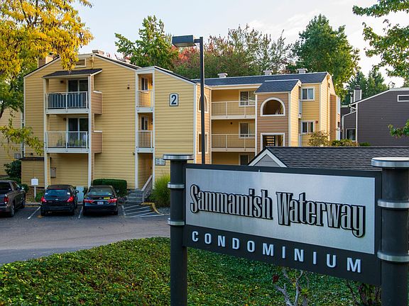 2nd image of 7386 W Lake Sammamish Pkwy NE #2302