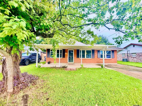 11675 Sewanee Dr, Baton Rouge, LA 70816