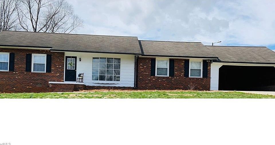 1st image of 138 Tindall St