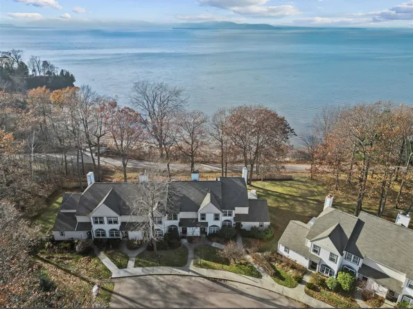 133 Northshore Drive, Burlington, VT 05408