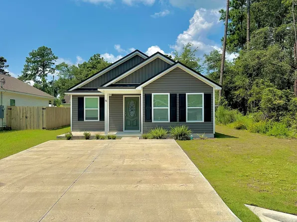 56 Ted Lott Ln, Crawfordville, FL 32327