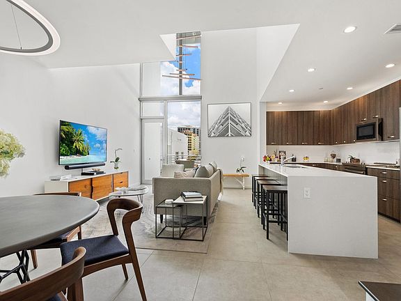 3rd image of 1350 5th St Unit 301