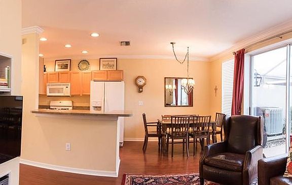 5th image of 9508 Harpender Way