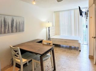 249 Kapili St APT 604, Honolulu, HI 96815
