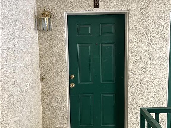 2nd image of 3011 Mandalay Grv Unit 9