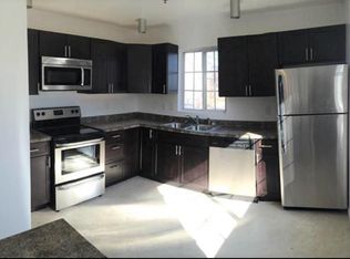 1117 Plymouth Dr, Champaign, IL 61821