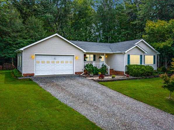 102 Canvasback Ln, Heathsville, VA 22473