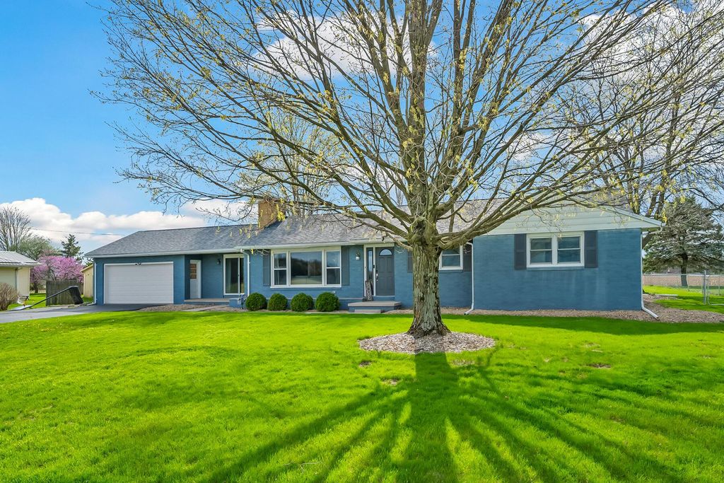 Real estate listing image