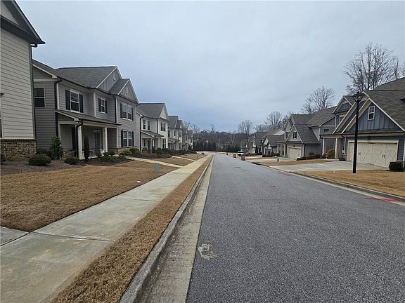 2nd image of 5521 Shallow Branch Dr