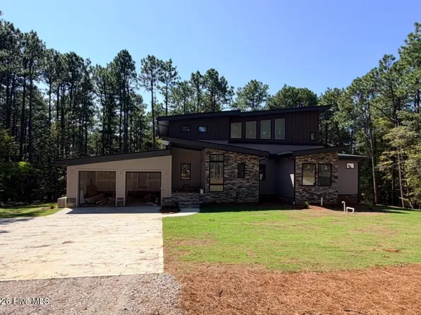 239 Hill Road, Southern Pines, NC 28387