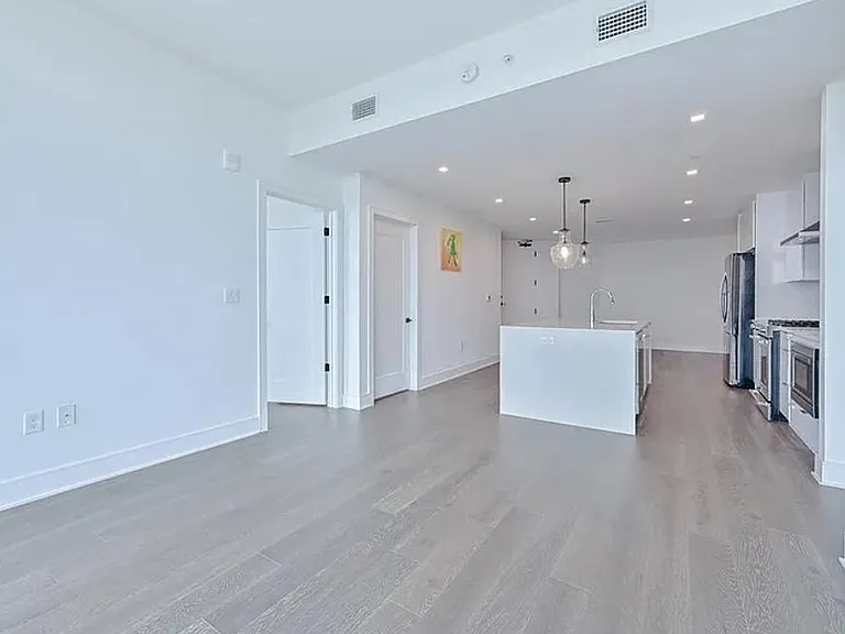 788 W Marietta St NW #603 — Photo 3