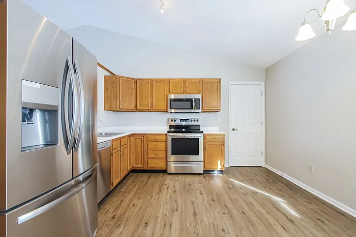 314 Brixton Woods West Dr — Photo 4