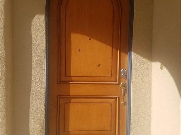 3rd image of 8464 Benidorm Ave