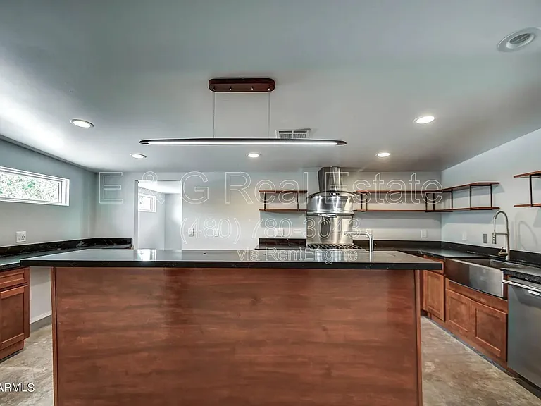 1612 E Gaylon Dr — Photo 10
