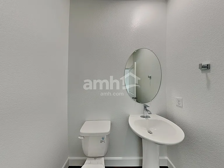 583 Lotus Land Ave — Photo 7