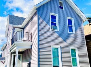 3230 W 31st St, Cleveland, OH