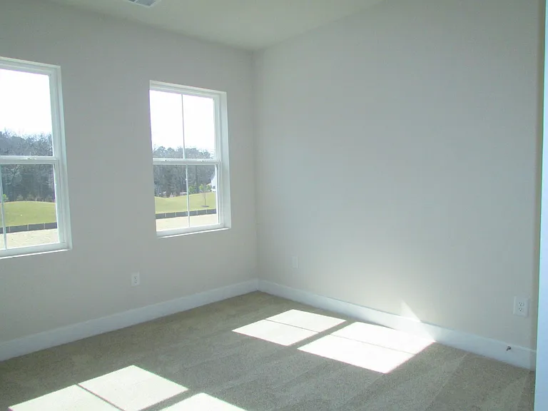 31019 Nikelle Ln — Photo 8
