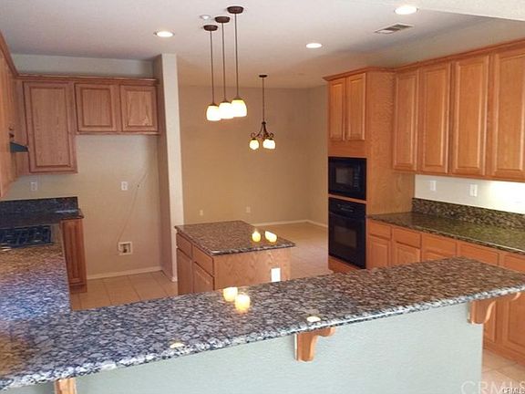 4th image of 15658 Brewer Ln
