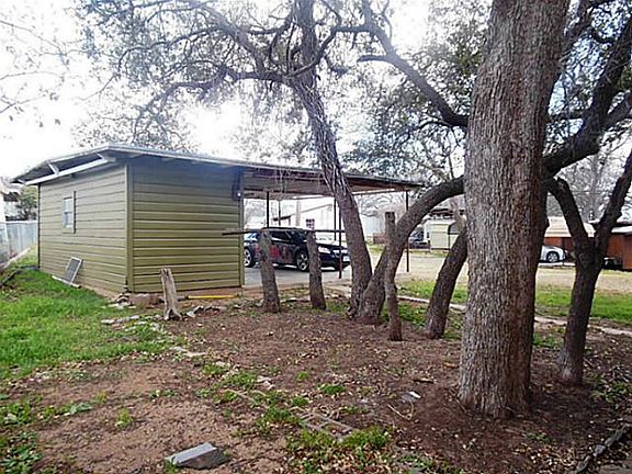 4th image of 614 County Road 463