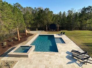 299 Commonwealth Rd, Mount Pleasant, SC 29466