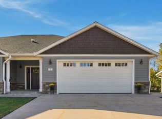 409 Mound St #2, Decorah, IA 52101