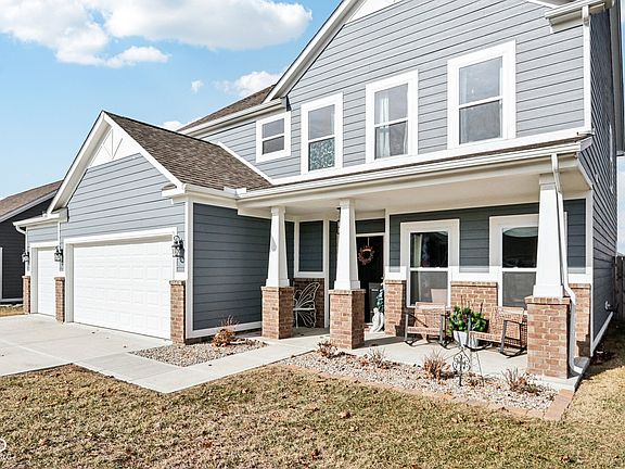 3rd image of 35 Manchester Dr