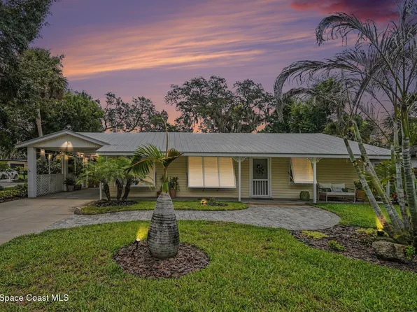 565 Old Oak St, Melbourne, FL 32935