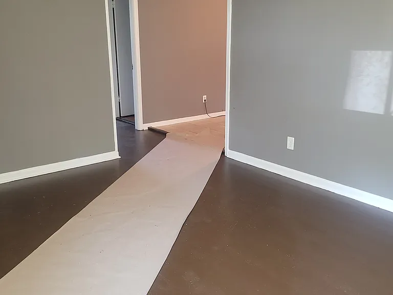 386 N Oak Grove Rd — Photo 3