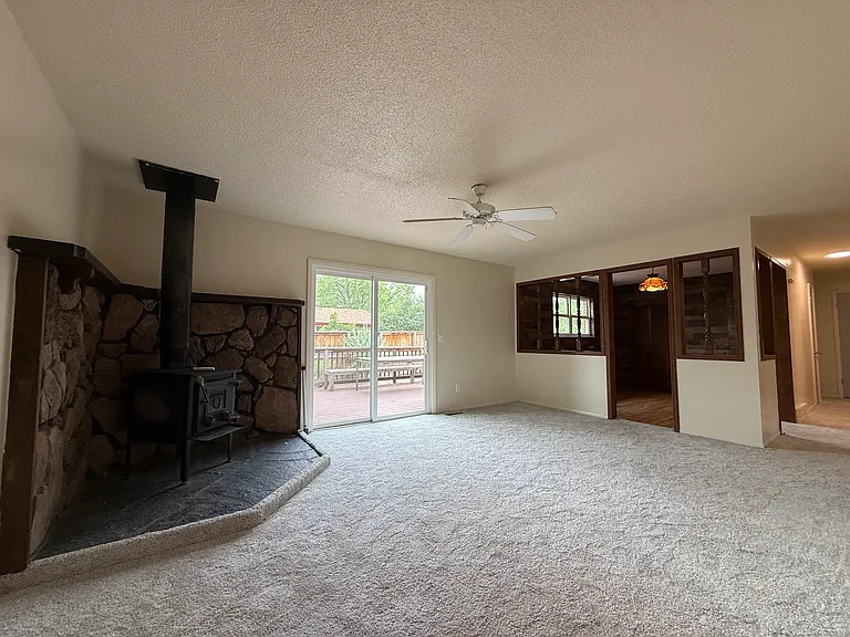 4630 Macky Way — Photo 7