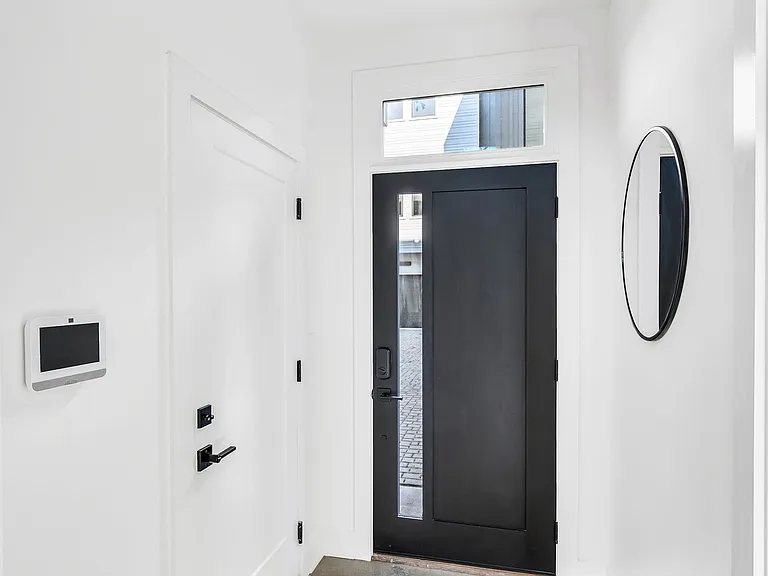 16B Willis St — Photo 8