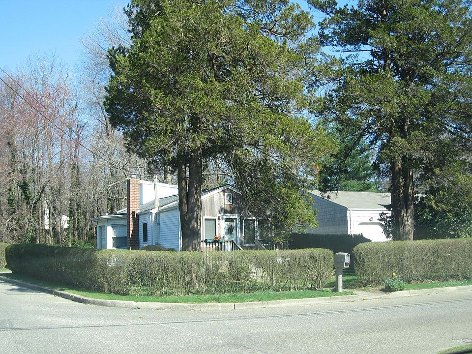 William St