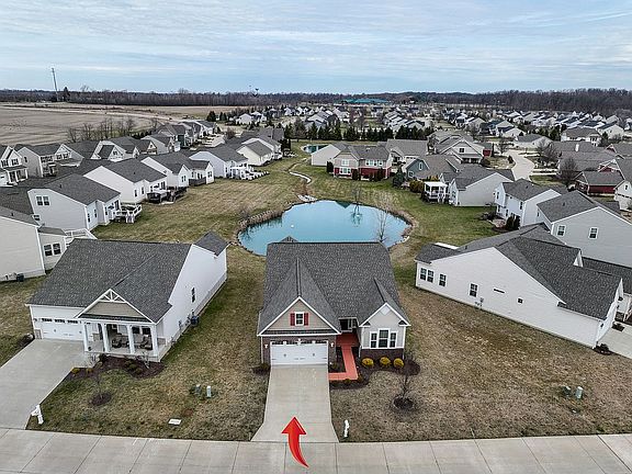 2nd image of 6567 Wisteria Ln