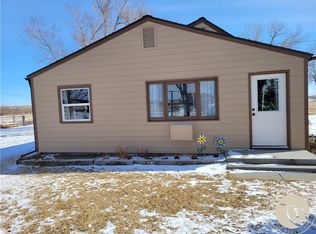 1543 N Center Ave, Hardin, MT 59034